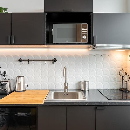Le Cocon Des Artistes Apartment ลียง ภายนอก รูปภาพ